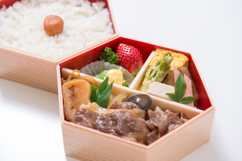 東急新すき焼弁当.01.jpg